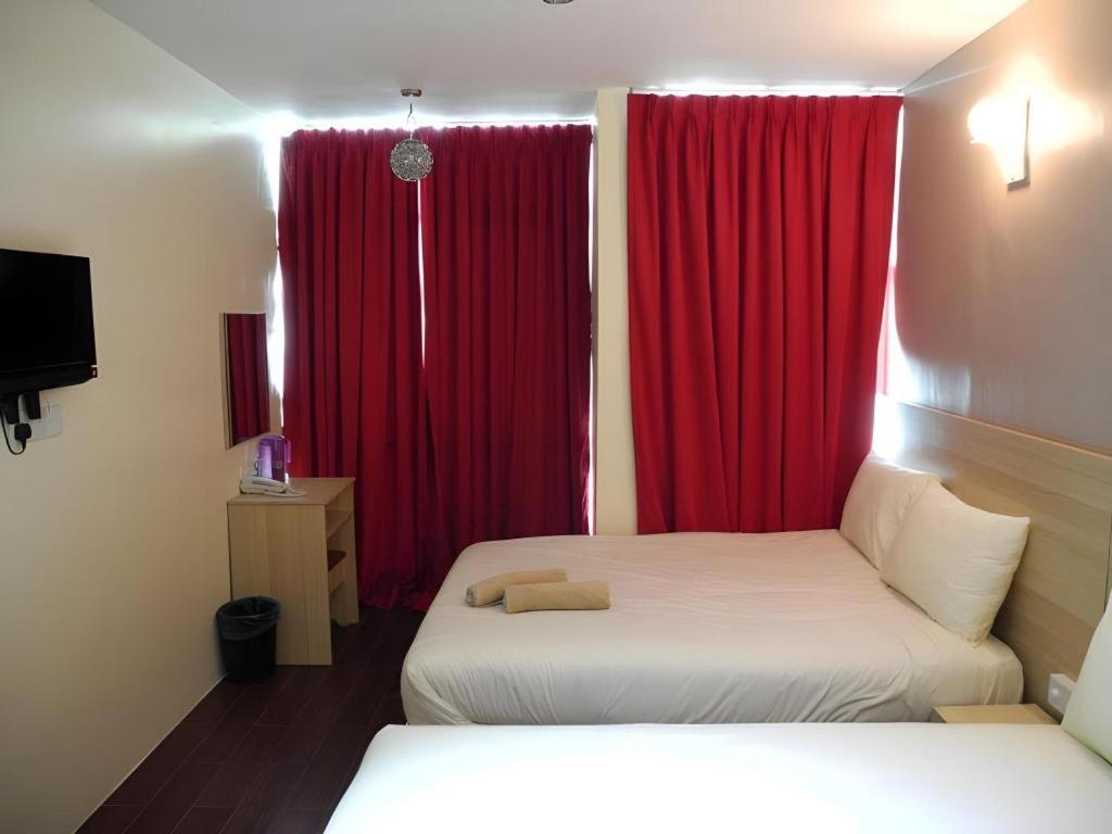 Hotel Station 18 Ipoh Esterno foto