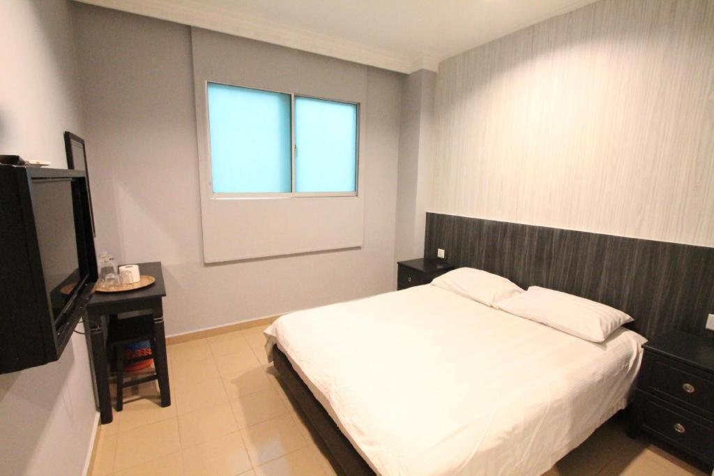 Hotel Station 18 Ipoh Esterno foto